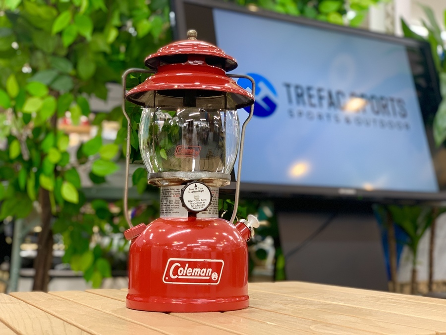 再値下げ　レア　コールマンガソリンランタン200 ビンテージ　無塗装レア品 スマホで購入OK】1975年9月製造 コールマン 200A 状態良好品入荷しま