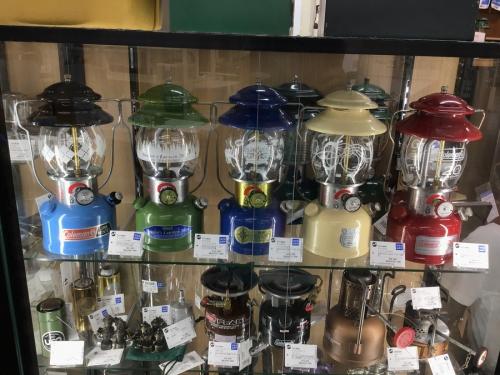 シーズンズランタン】希少な未点火品!!コールマンのシーズンズ シーズンズランタン】希少な未点火品!!コールマンのシーズンズ