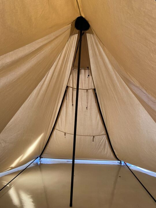 中が広い！入口が広い！モノポールテントの革命児モーニンググローリー