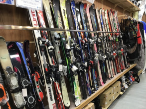 スキー・スノーボード用品をお探しの方はトレファクスポーツアウトドア幕張店まで！