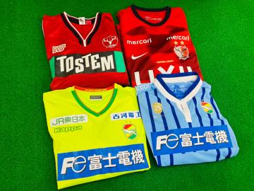 「スポーツ用品のサッカー 」