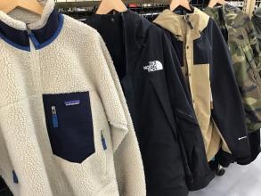 ノース、パタゴニア等の冬物買取強化中！！スポーツ幕張店にあるアウトドアウェア紹介！！