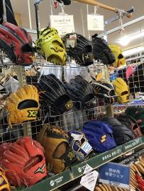 「スポーツ用品の野球 」