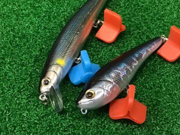 「アウトドア用品の釣り具 」