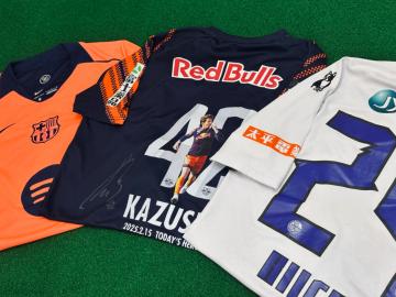 「スポーツ用品のサッカー 」