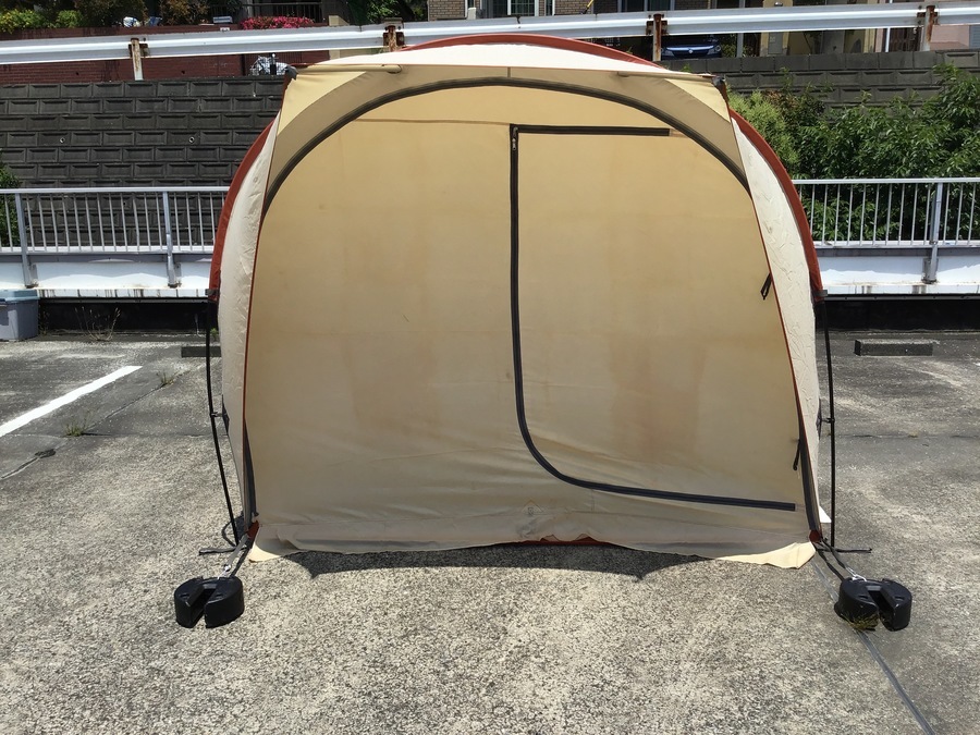 テントの幕張　キャンプ用品