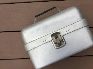 「アウトドアのキャンプ用品 」