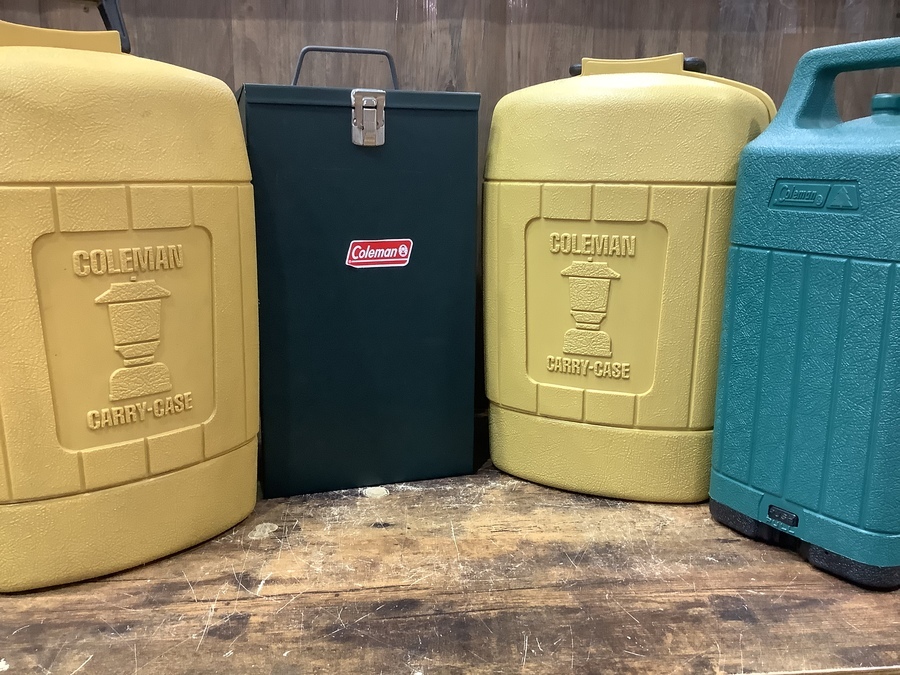 Coleman 200Aランタンとクラムシェルケースのセット PZoqioJARS