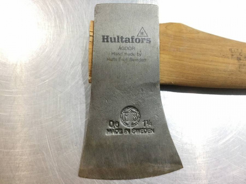 TFスポーツ岩槻店】Hultafors（ハルタフォース）歴史を知ると面白くなる斧の話[2018.04.15発行]｜リサイクルショップ  トレファクスポーツアウトドア岩槻店（トレジャーファクトリー）