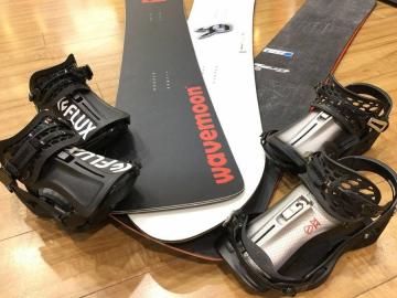 「スポーツ用品のスノーボード 」