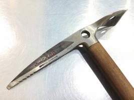 TFスポーツ岩槻店】EVERNEW(エバニュー)製の木製ピッケル(モデル