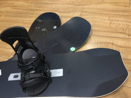 モスやバートンなど人気スノーボードがオンラインで購入できます ...