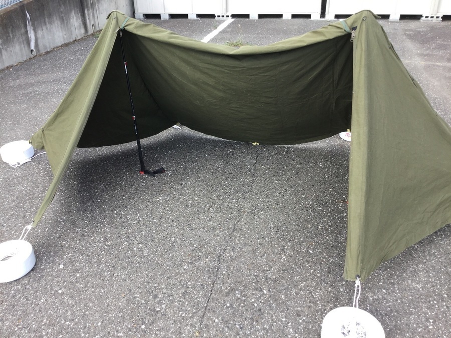 キャンプ用品のパップテント