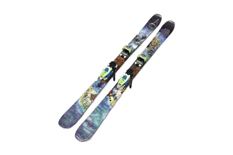 スノーボードの岩槻　スキー　スノーボード